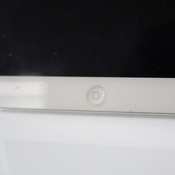 Apple A1454 iPad Mini 1st Gen 7.9" (Wi-Fi) 16GB Space Grey Tablet Vintage - Picture 4 of 7